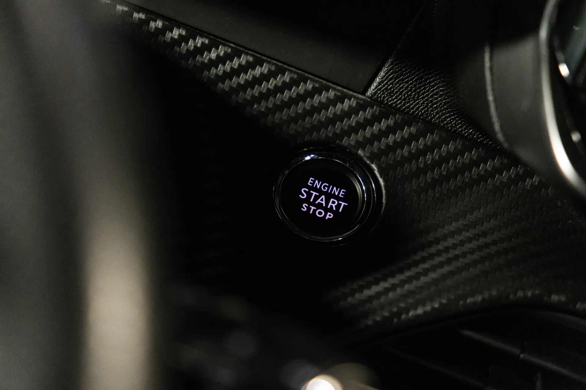 Peugeot e-2008 GT Pack 31