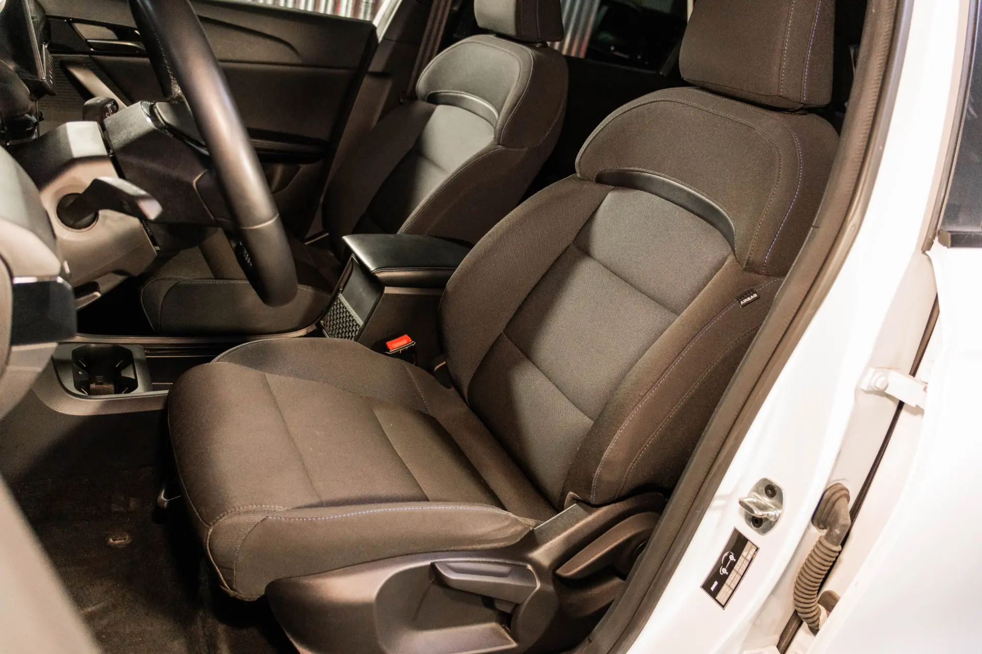 MG MG4 64 kWh Comfort 22