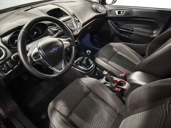 Ford Fiesta 1.5 TDCi Trend 17