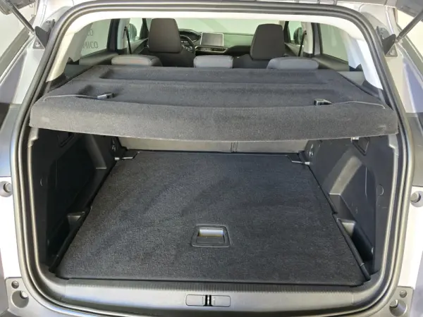 Peugeot 3008 PureTech 130 Stop & Start GPF EAT8 Active Pack 23