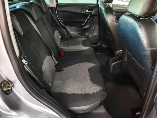 Citroen C3 1.2 PureTech Shine 20