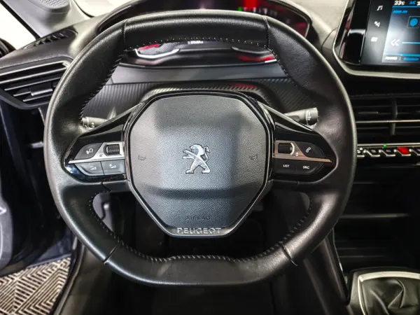 Peugeot 208 1.2 PureTech Active 14