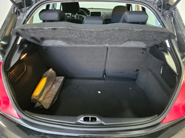 Peugeot 208 1.6 e-HDi Active 20