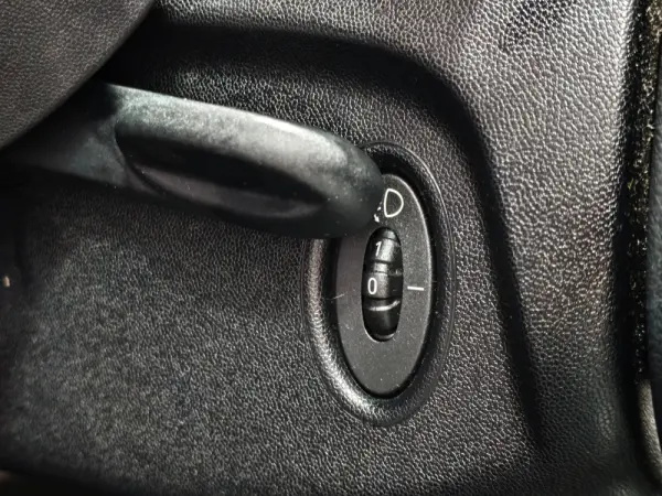 MINI 3 Portas Cooper 16