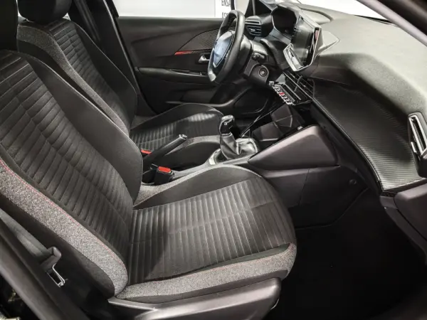 Peugeot 208 1.2 PureTech Active 22
