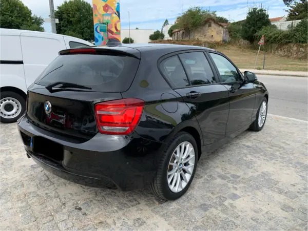 BMW 118 d Line Urban 14