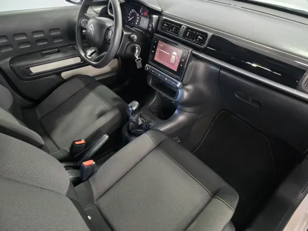 Citroën C3 1.2 PureTech Feel 18