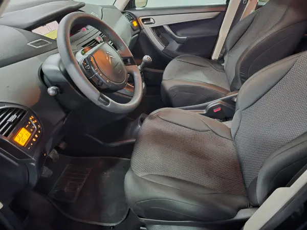 Citroën C4 Picasso 1.6 HDi Exclusive 11