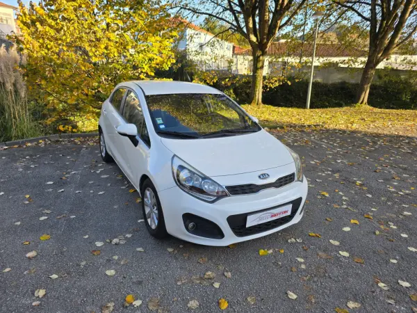 Kia Rio 1.2 CVVT LX 2