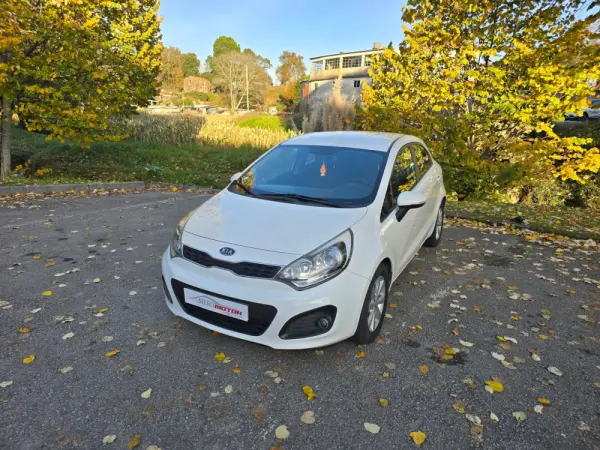 Kia Rio 1.2 CVVT LX 4