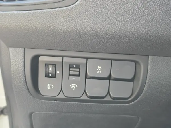 Kia Rio 1.2 CVVT LX 17