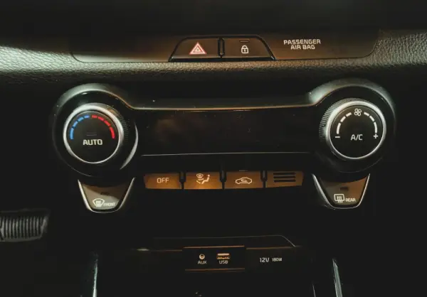 Kia Stonic 1.0 T-GDI TX 7DCT 13