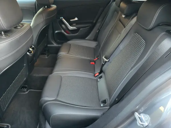 Mercedes-Benz CLA 180 d Business Solutions Aut. 26