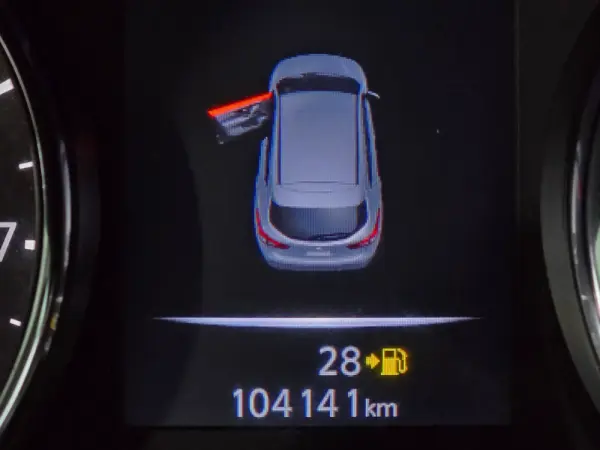 Nissan Qashqai 1.2 DIG-T N-Connecta 6