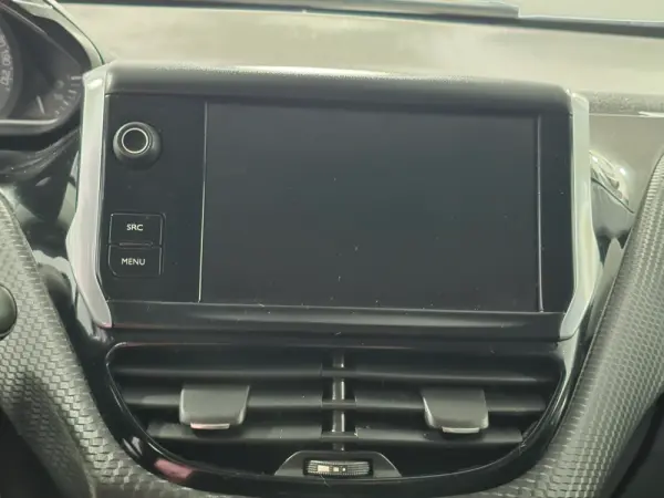 Peugeot 2008 1.2 PureTech Allure 8