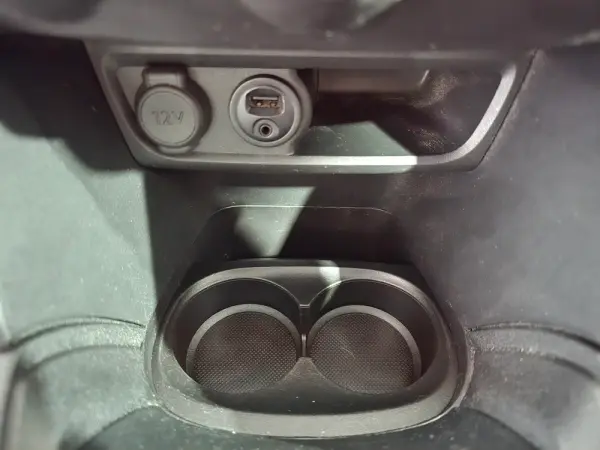 Peugeot 208 1.2 PureTech Style 8