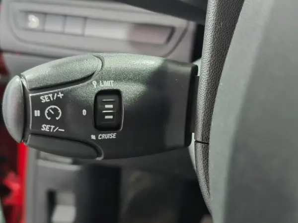 Peugeot 208 1.2 PureTech Style 11