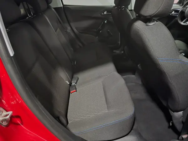 Peugeot 208 1.2 PureTech Style 17