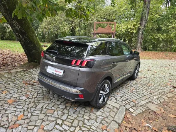 Peugeot 3008 1.2 PureTech GT Line Grip Control EAT6 10