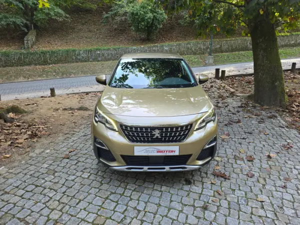 Peugeot 3008 1.2 PureTech Allure 3