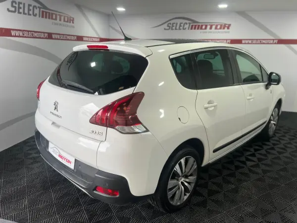 Peugeot 3008 1.6 BlueHDi Allure Grip Control EAT6 3