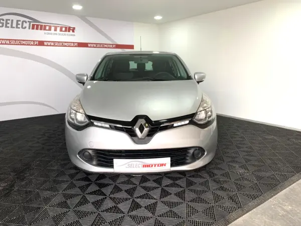 Renault Clio 1.5 dCi Dynamique S 2