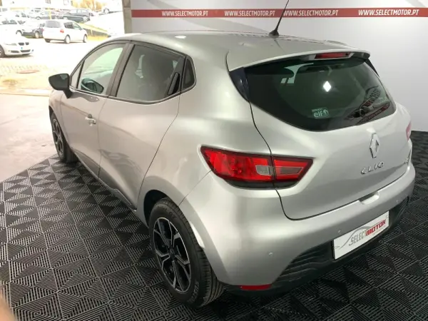 Renault Clio 1.5 dCi Dynamique S 4