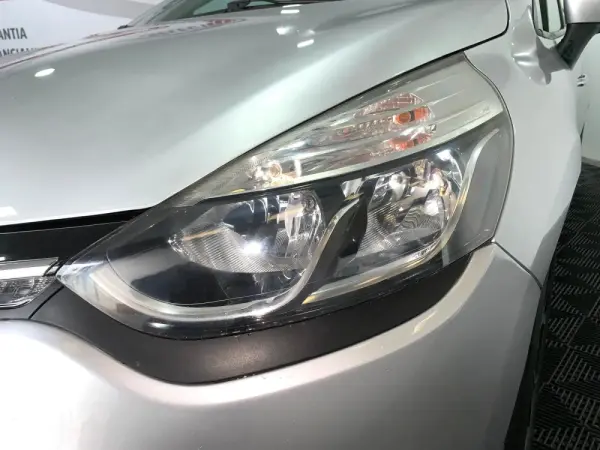 Renault Clio 1.5 dCi Dynamique S 5