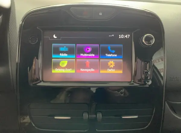 Renault Clio 1.5 dCi Dynamique S 14