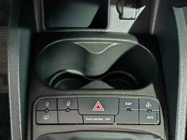 SEAT Ibiza 1.2 12V Sport 8