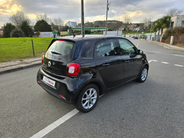 Smart ForFour Electric Drive Passion 10