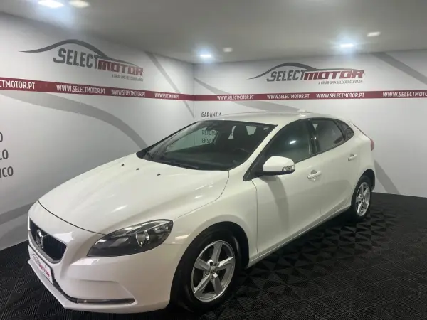 Volvo V40 2.0 D2 Momentum 2