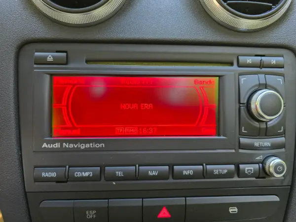 Audi A3 Cabrio 1.8 TFSi Attraction 12