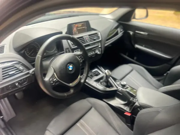 BMW 116 d Line Sport 14