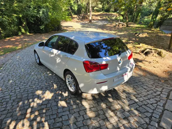 BMW 116 d Advantage 6