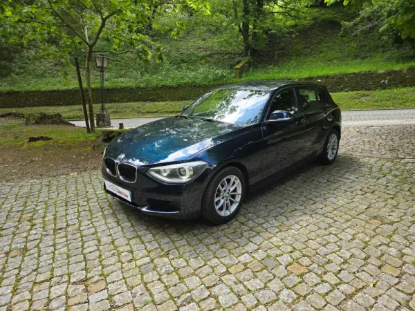 BMW 118 d Line Sport 5