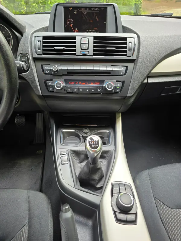 BMW 118 d Line Sport 15