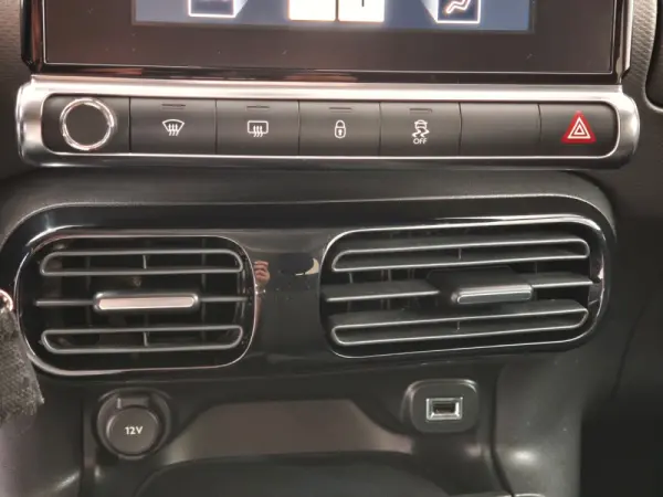 Citroen C4 Cactus 1.2 PureTech Feel 9