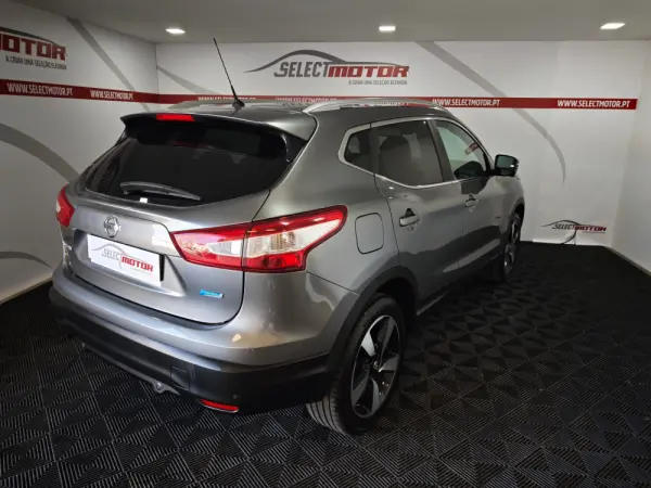 Nissan Qashqai 1.5 dCi N-Connecta 18 6
