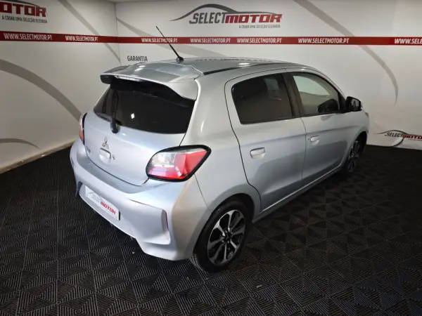 Mitsubishi Space Star 1.2 Intense 6