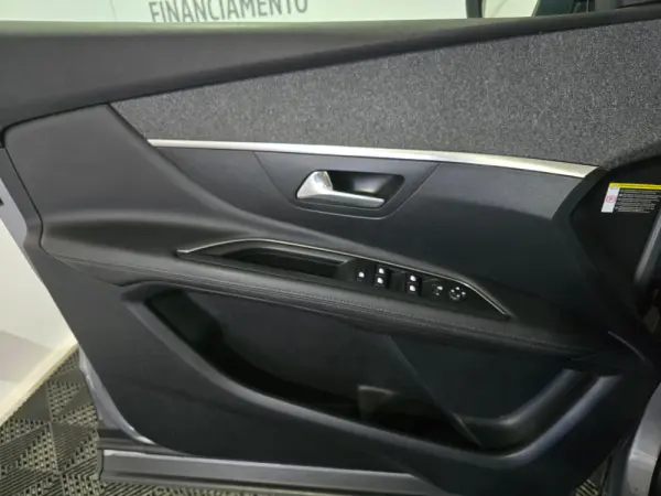 Peugeot 3008 1.2 PureTech Active Pack 16