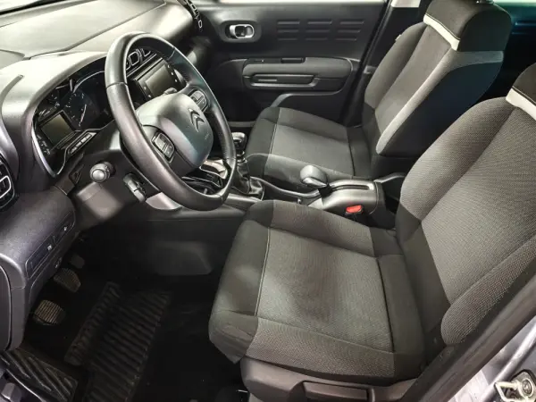 Citroen C3 Aircross 1.2 PureTech Shine 20