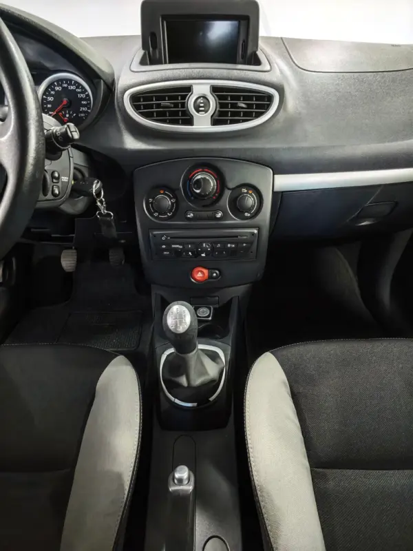 Renault Clio 1.5 dCi Confort 89g 12