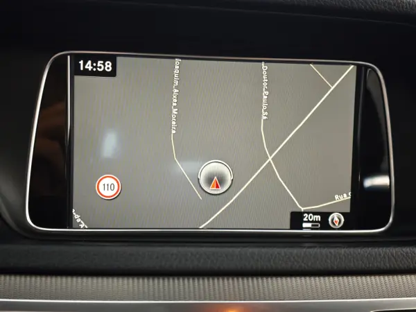 Mercedes-Benz E 220 BlueTEC BE Edition Auto. 10