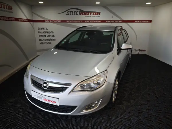 Opel Astra Sports Tourer 2.0 CDTI DPF Sport 1