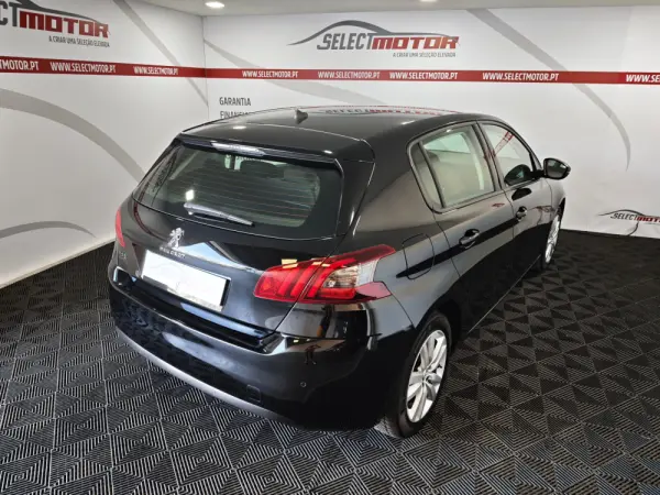 Peugeot 308 1.2 PureTech Style 6