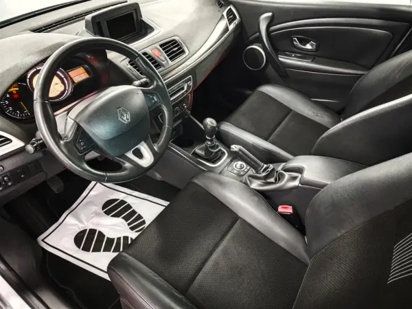 Renault Mégane 1.5 dCi Dynamique 21