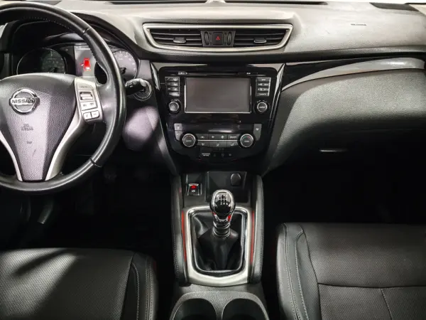 Nissan Qashqai 1.5 dCi Tekna 14