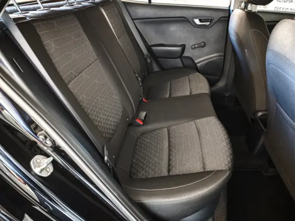 Kia Rio 1.2 CVVT LX 20