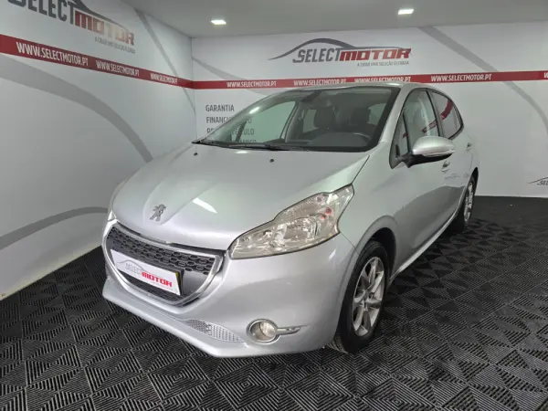 Peugeot 208 1.4 HDi Active 2